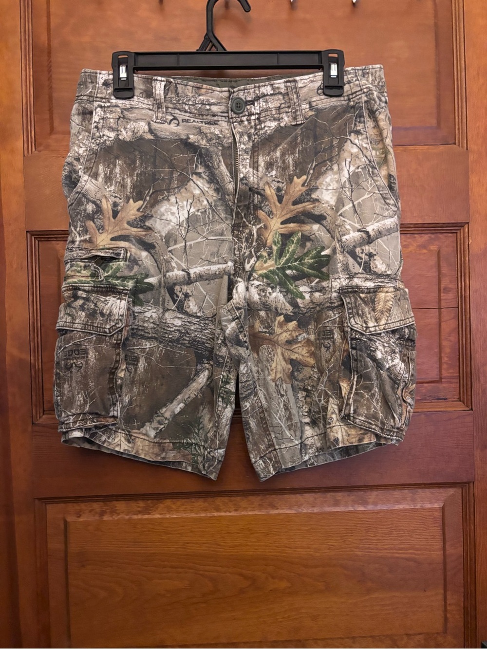 Realtree Men's Camo Cargo Shorts in Brown & Green